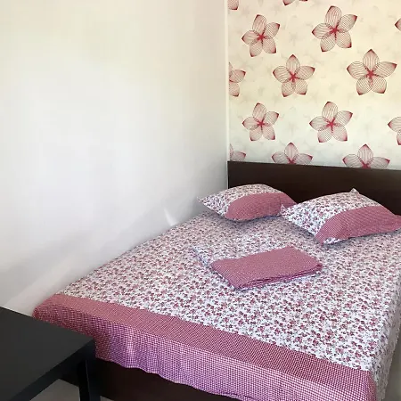 Estelle Guest house 3*