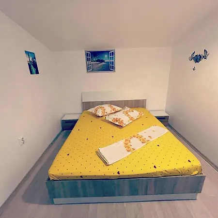 Estelle Guest house 3*